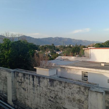 New Islamabad Guest House ภายนอก รูปภาพ
